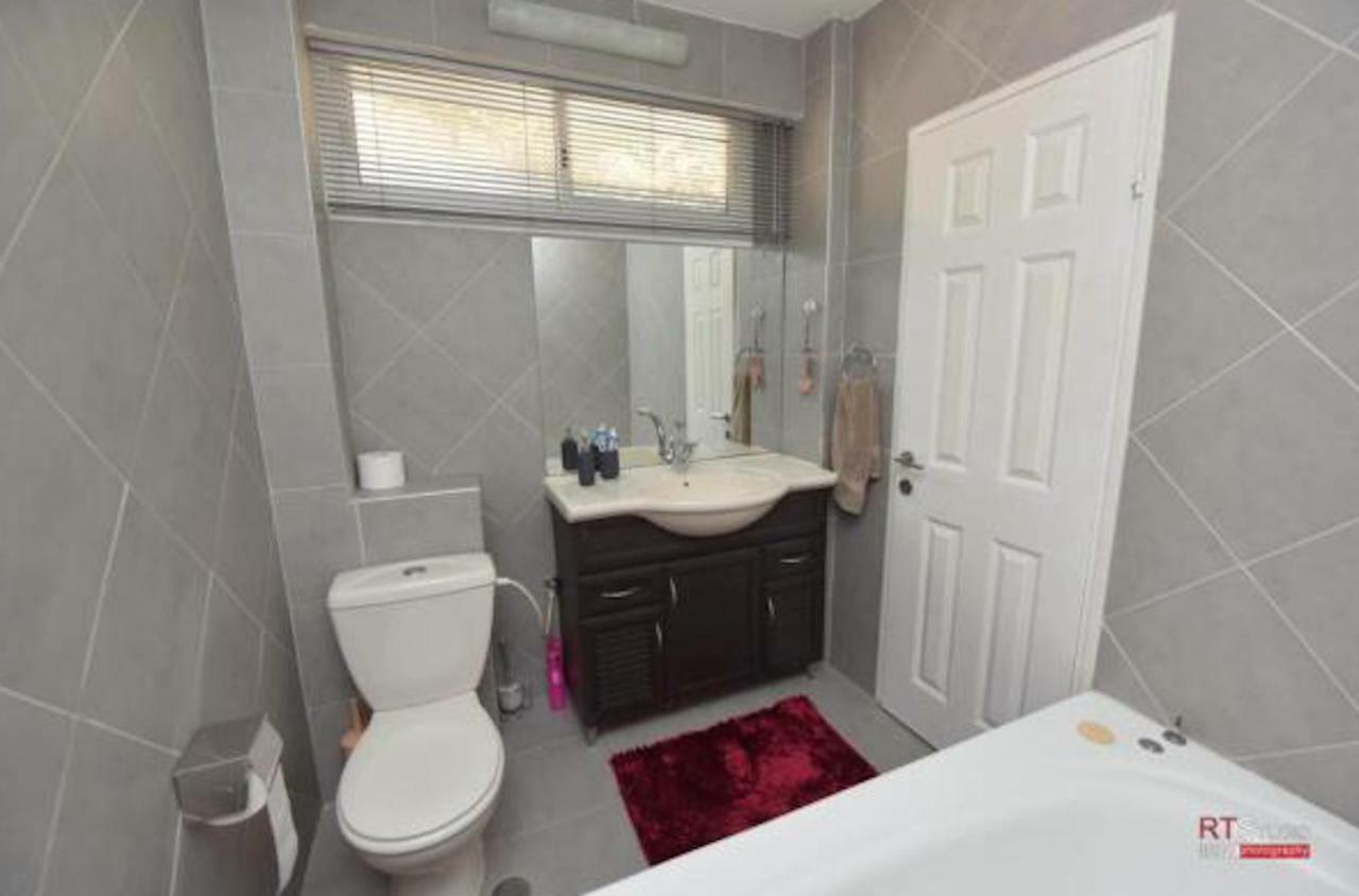 Villa With Heated Pool And Jacuzzi Sea View 300M Front Of The Beach Eilat Eksteriør bilde